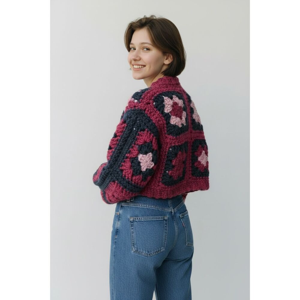 THE RASPBERRY SPRITZ CROPPED CROCHET CARDIGAN